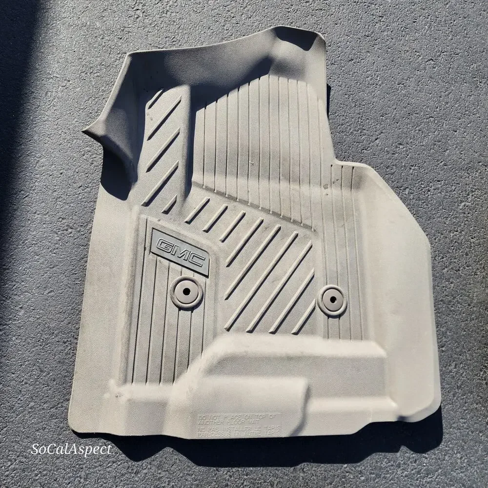 2015 -2020 OEM GM YUKON floor liner tan mats Front Rear Middle Back